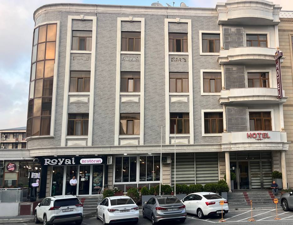 Royal Hotel