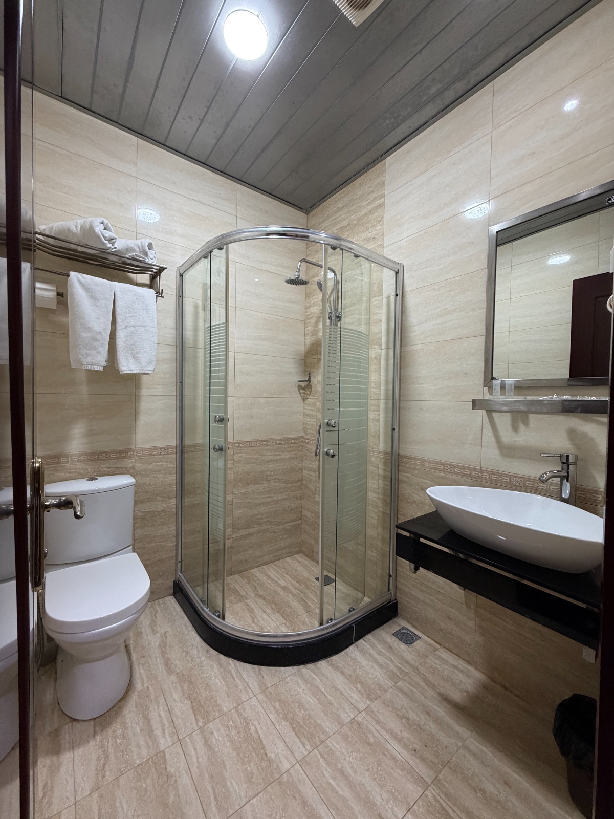 Royal Hotel Standard Single Room otağı - Bakı şəkil 2