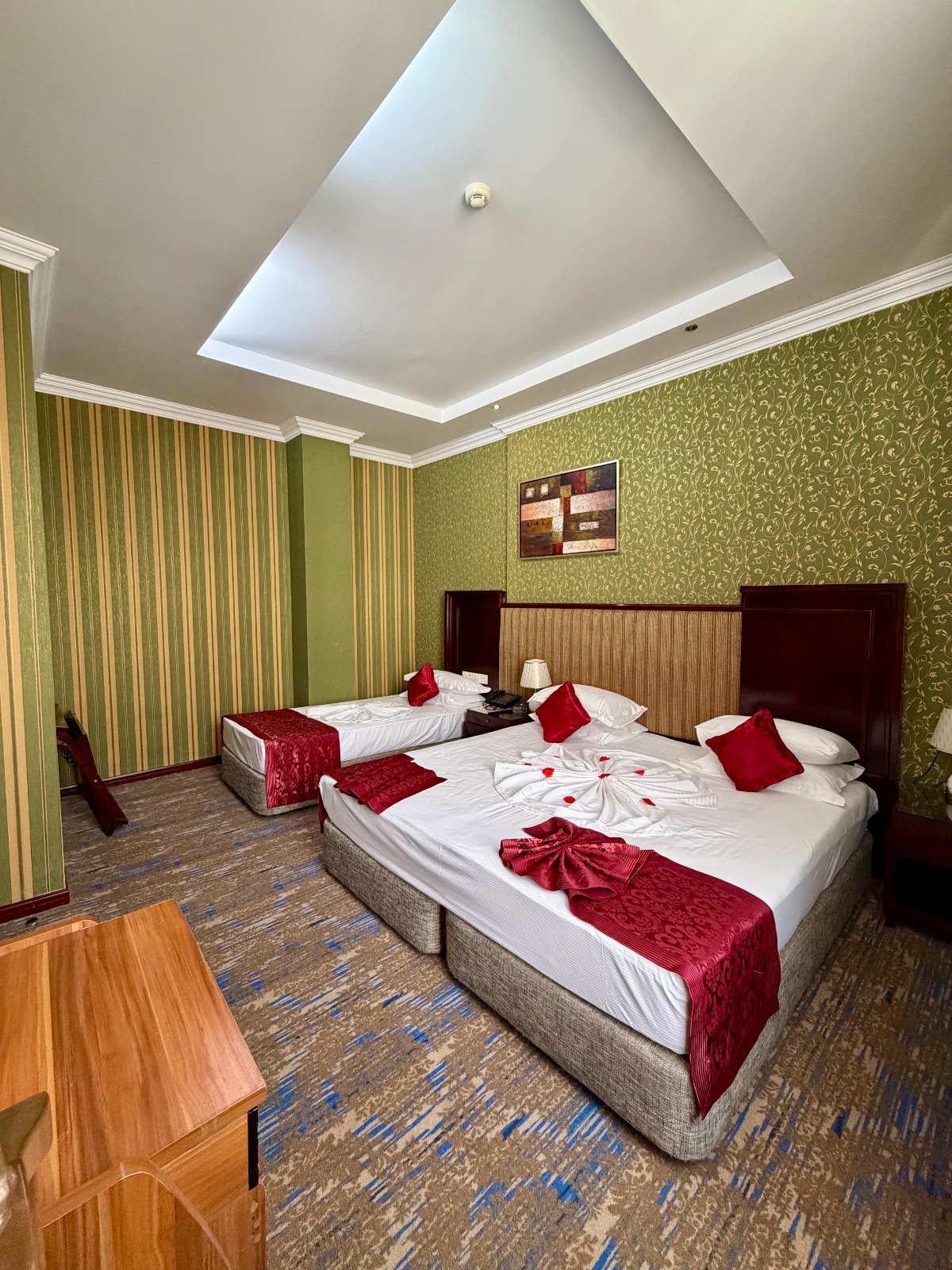 Royal Hotel Suite Room otağı - Bakı şəkil 1