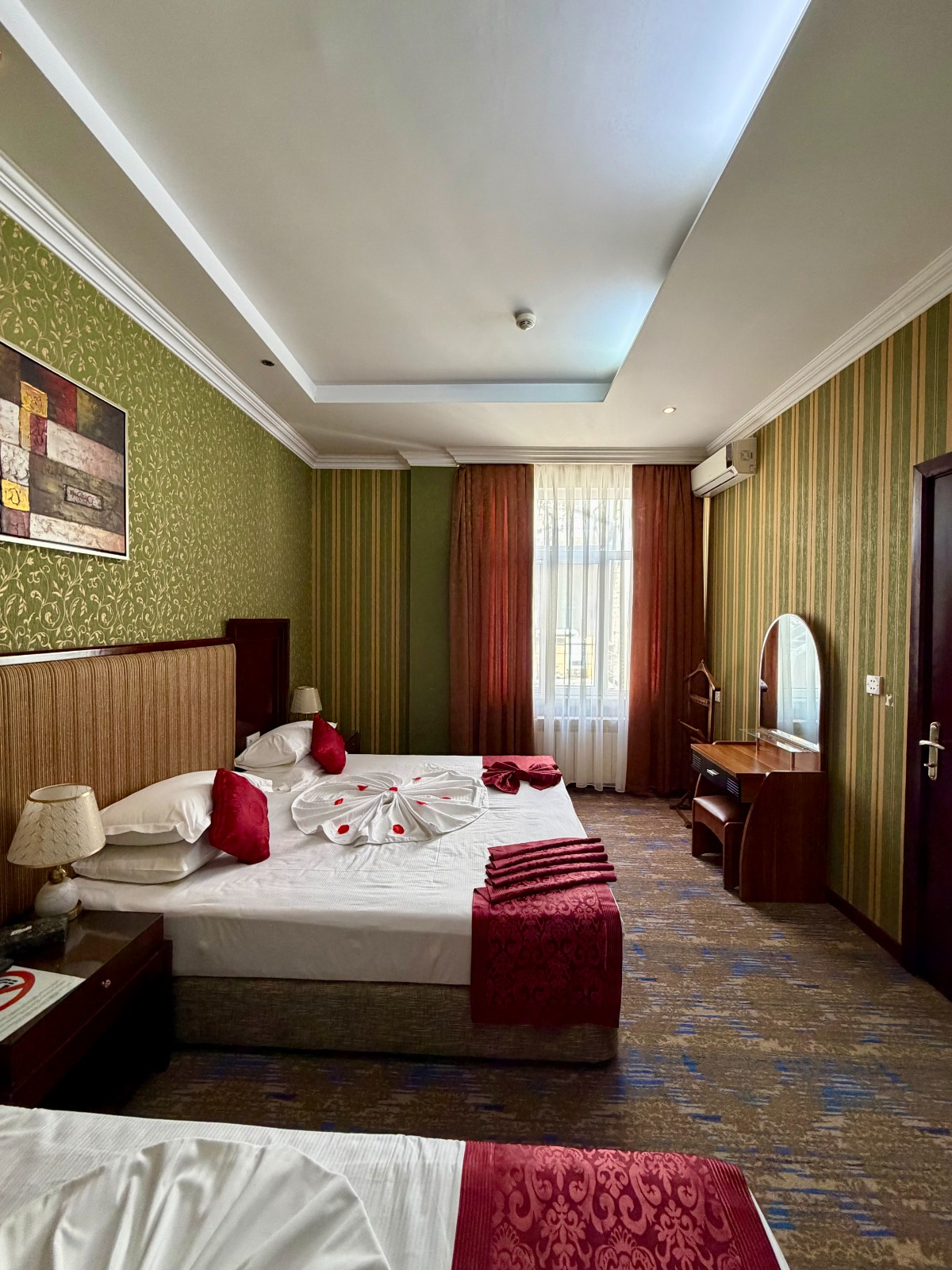 Royal Hotel Suite Room otağı - Bakı şəkil 3