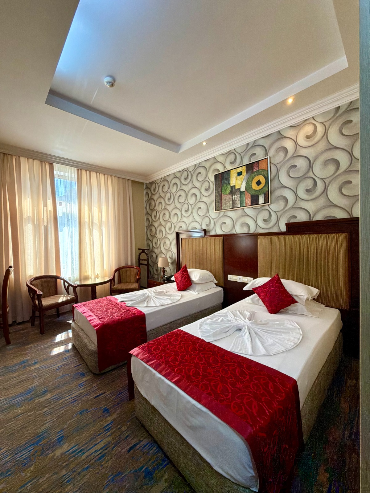 Royal Hotel Standard Twin Room otağı - Bakı şəkil 3